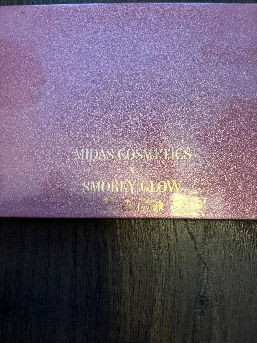 Hi Friends! Smokey Glow Eyeshadow Palette
